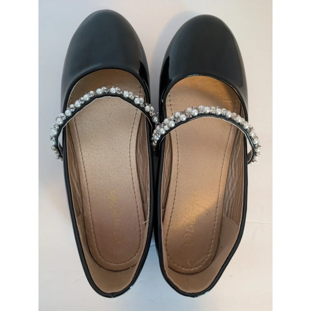 Girl's Dream Pairs Black Patent Leather Shoes Size 4 Dress or Casual